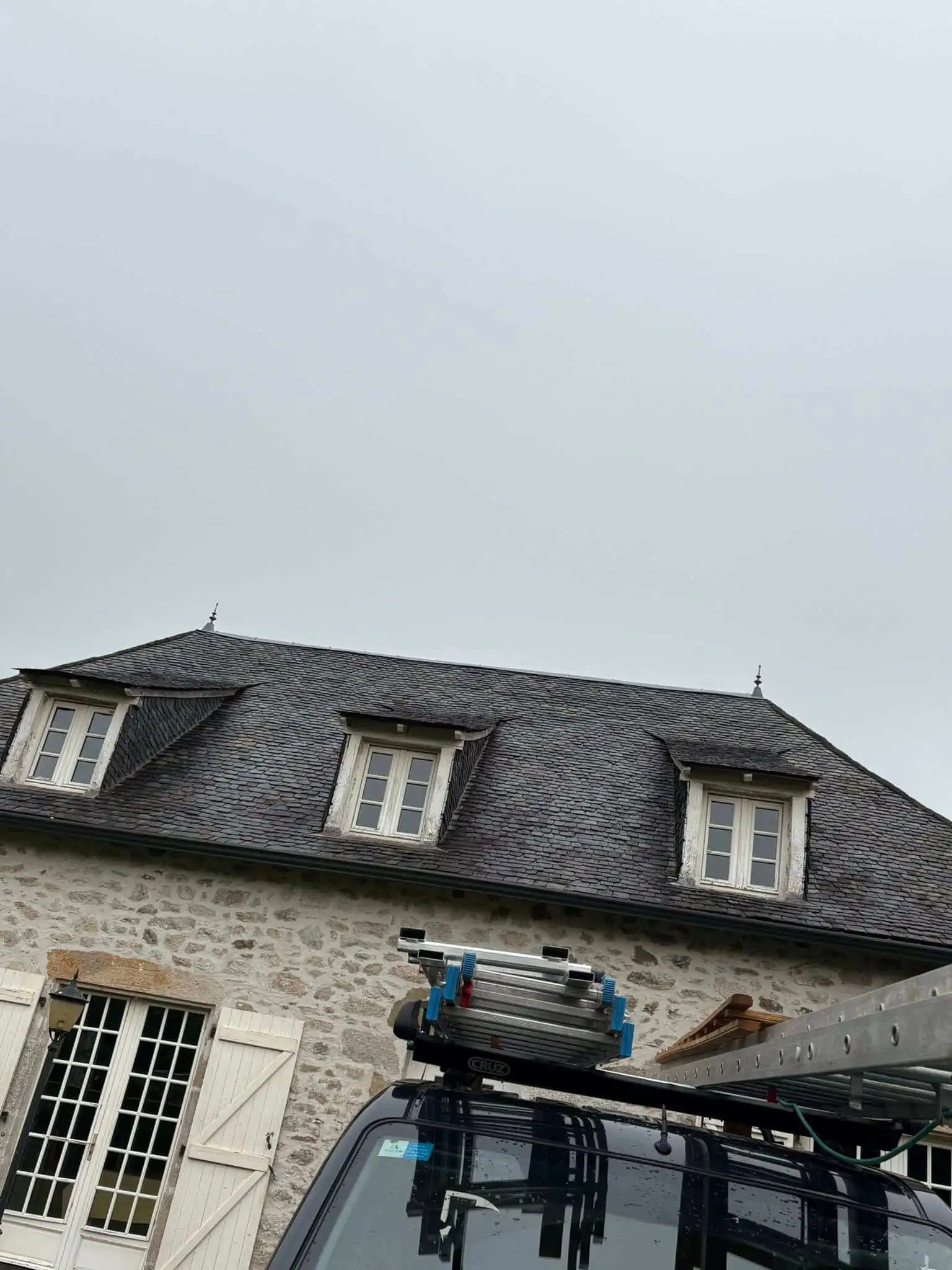Re-suivi de couverture en ardoise à Brive-la-Gaillarde